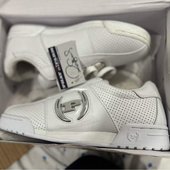 VTG New in the box. White/ Chrome Phat Farm Hampton 04 Sneakers. Women’s Sz: 7.5 - Picture 7 of 9